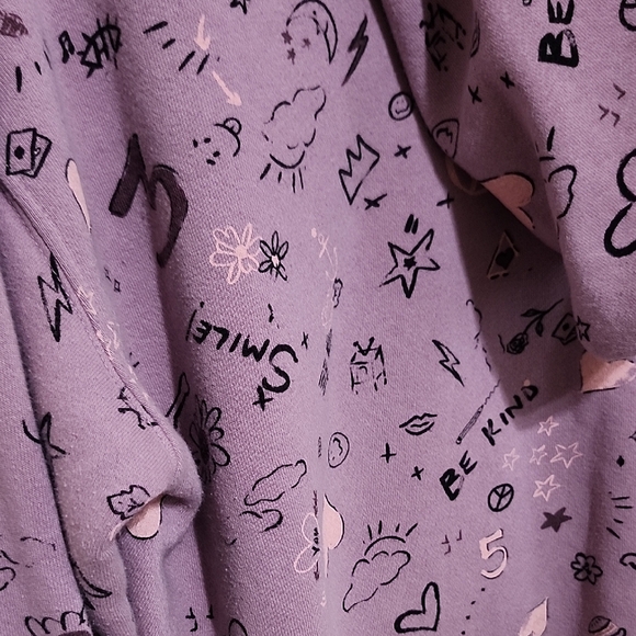 Wild Fable Cropped Purple Graphic Hoodie - Picture 5 of 8